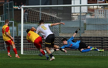 B tým: SC Olympia Radotín - FC Tempo Praha B 1:2