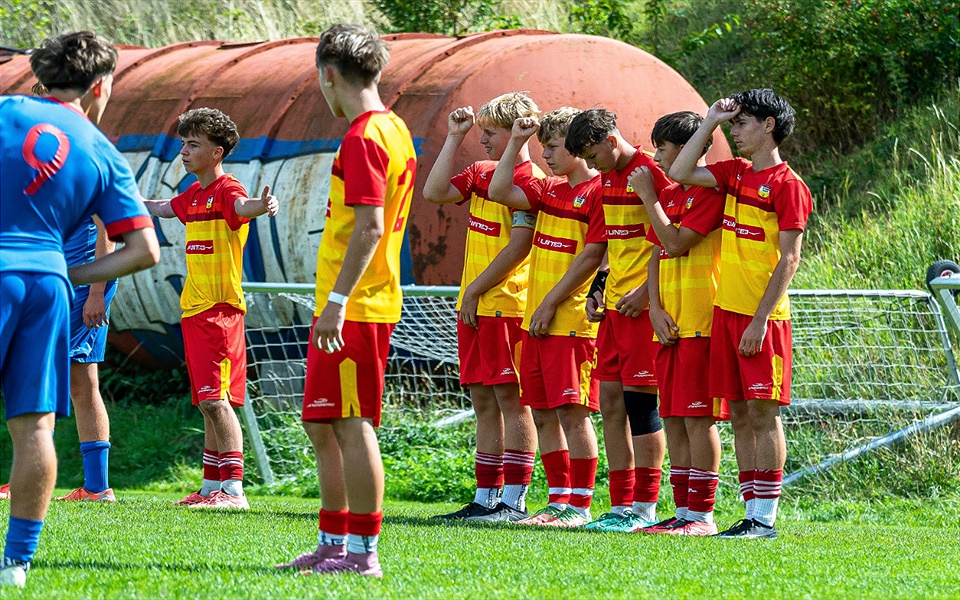 U16: Divočina a dvanáct branek