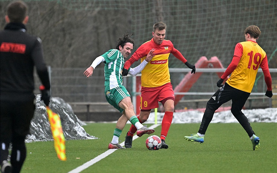 A tým: Vítězná generálka v Turnově