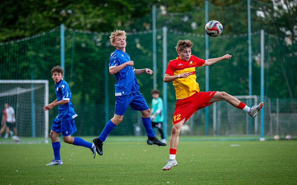 U16: Potěšila jen jasná výhra