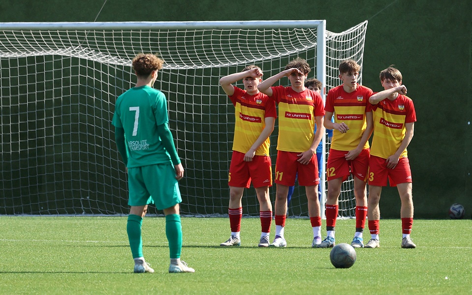 U17: Vzdor staršímu soupeři