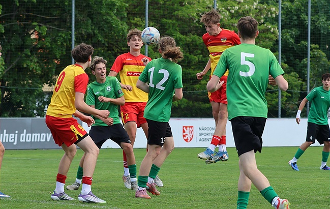 U17: Rozhodla lavička