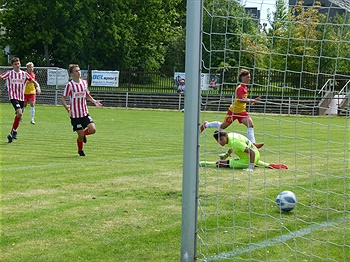 U17: FK Viktoria Žižkov B - FC Tempo Praha 2:9