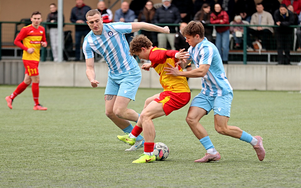 A tým: Nuda v Psárech